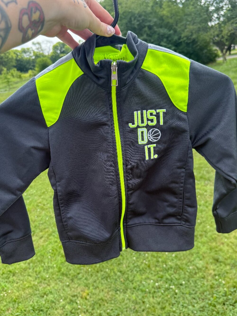 Nike Just Do It Toddler Track Jacket Neon Sporty Athleisure 4T Zip Up 3922